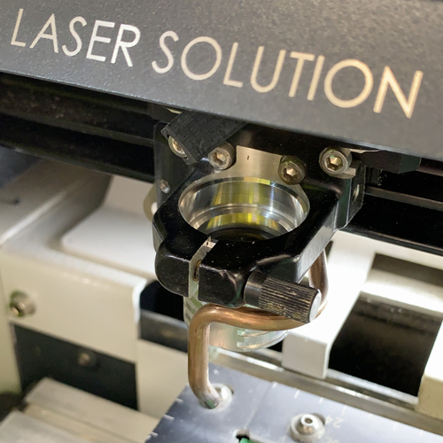 Imprimante laser de FORUM.